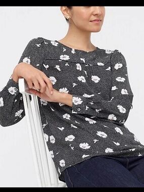 J Crew Long Sleeve Floral Top With Piping